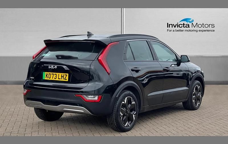 Used Kia e-Niro 150 kW (204 HP) 2024 Black SUV