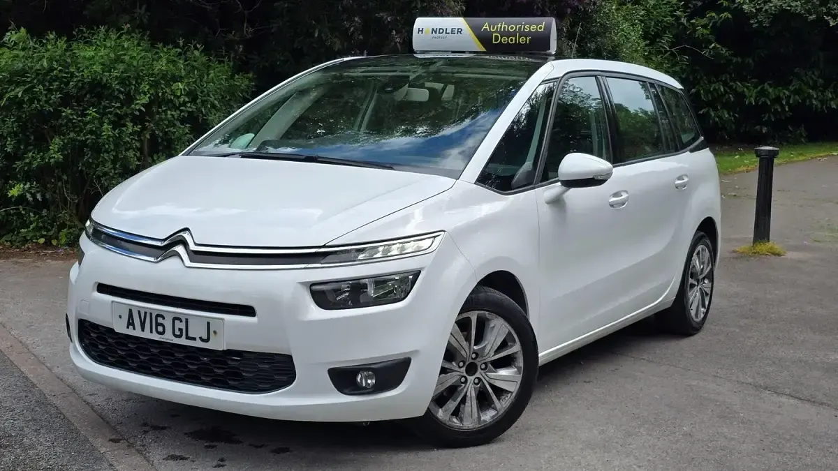 Used Citroën Grand C4 Picasso SELECTION 2016 White MPV