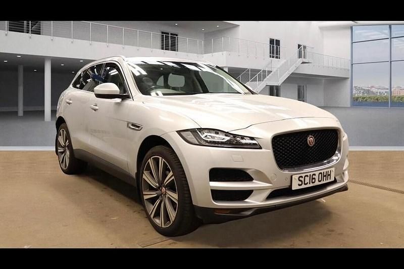 Silver Used 2016 Jaguar F-Pace Portfolio SUV | £13,500 (Good price) - Image 1/1