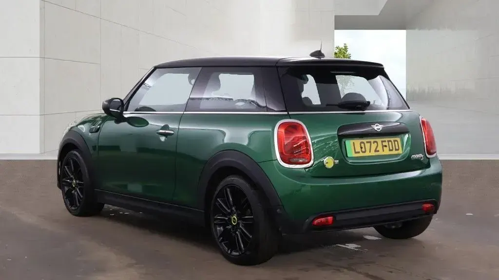 Used Mini Cooper SE Hatch 135 kW (184 HP) 2022 Hatchback