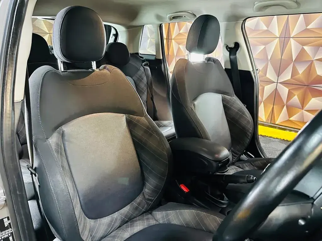 Used Mini Cooper D Hatch 116 HP (85 kW) 2018 Silver Hatchback