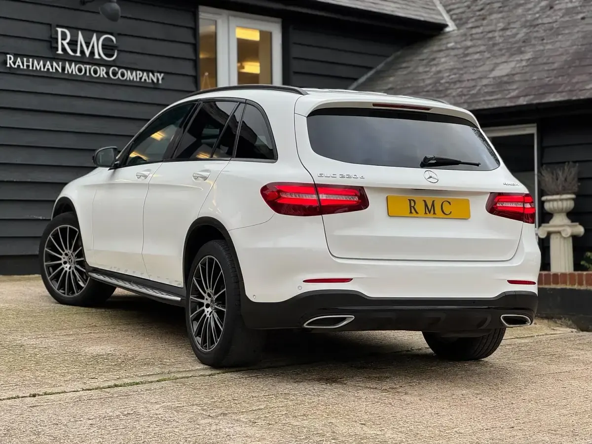 Used Mercedes GLC220 AMG line 2017 White SUV