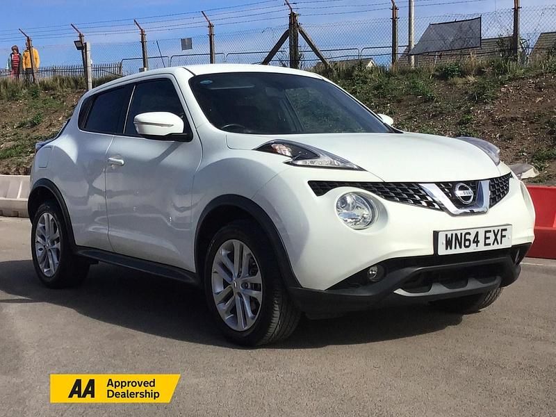 White Used 2014 Nissan Juke Acenta Premium SUV | £7,495 (Fair price) - Image 1/4