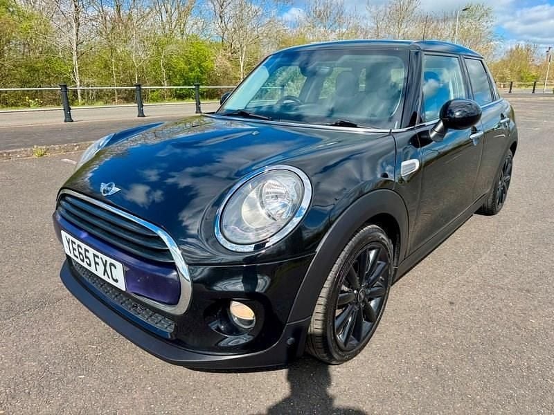 Used Mini Cooper D Hatch 2015 Black Hatchback
