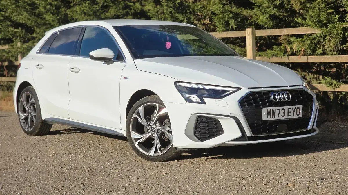 Used Audi A3 S-Line 110 HP (80 kW) 2024 White Hatchback