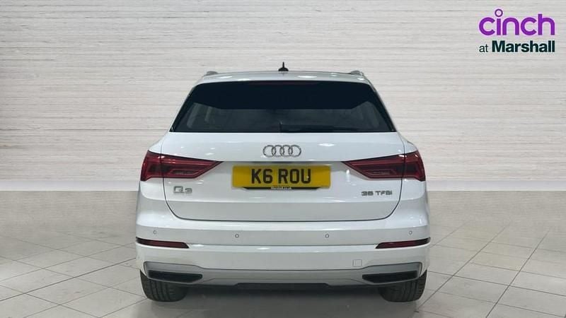 Used Audi Q3 Sport 150 HP (110 kW) 2019 White SUV