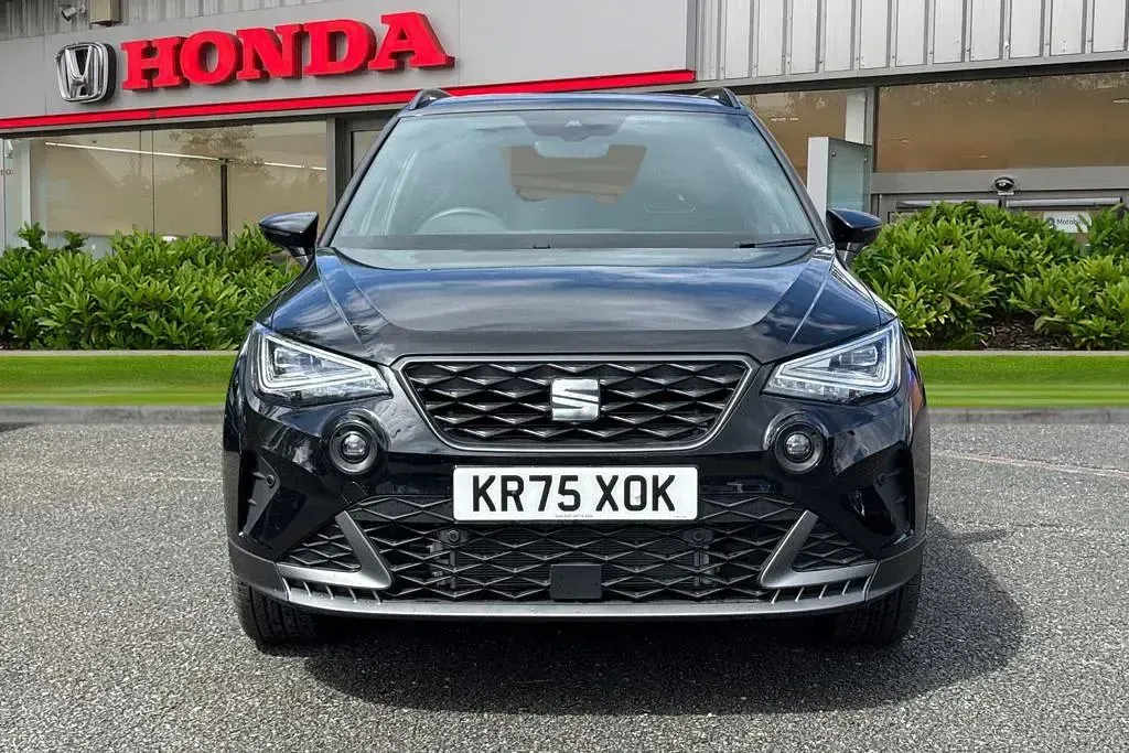 New Seat Arona Black Edition 2025 Black SUV