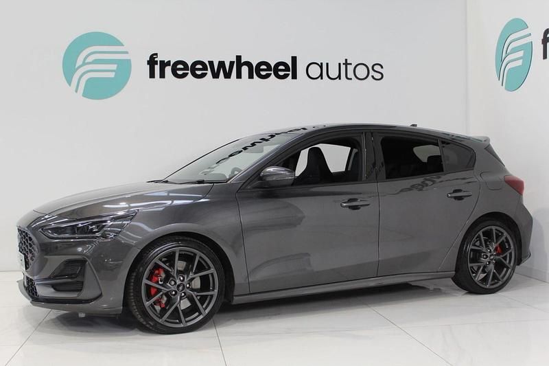 Used Ford Focus ST 280 HP (205 kW) 2023 Grey Hatchback