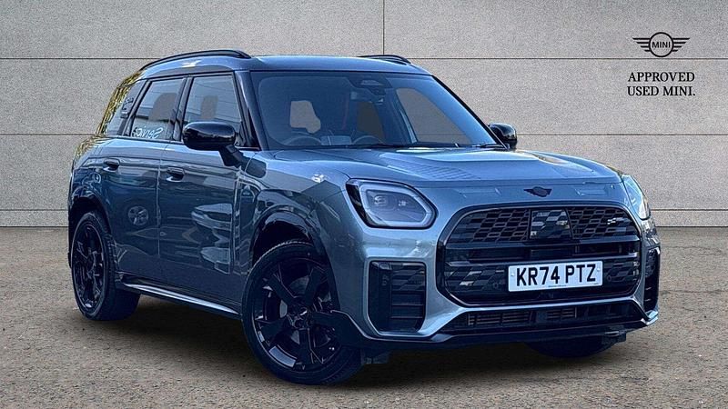 Green Used 2024 Mini Countryman SUV | £34,490 (A bit pricey) - Image 1/3