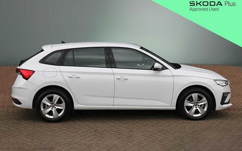 Used Skoda Scala SE 116 HP (85 kW) 2025 Moon white metallic Hatchback