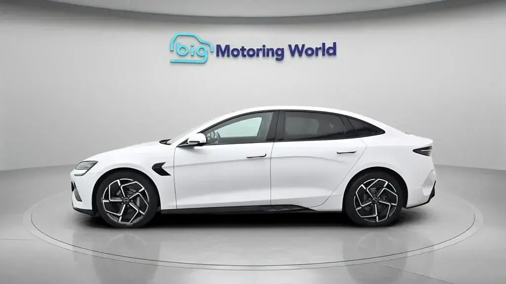 Used BYD Seal Design 229 kW (312 HP) 2025 Sedan