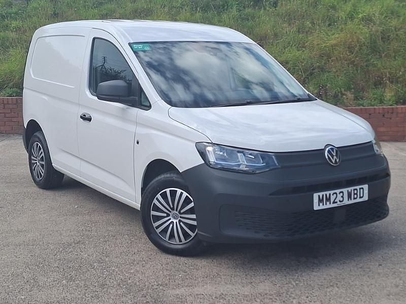 White Used 2023 VW Caddy MPV | £14,498 (Good price) - Image 1/4