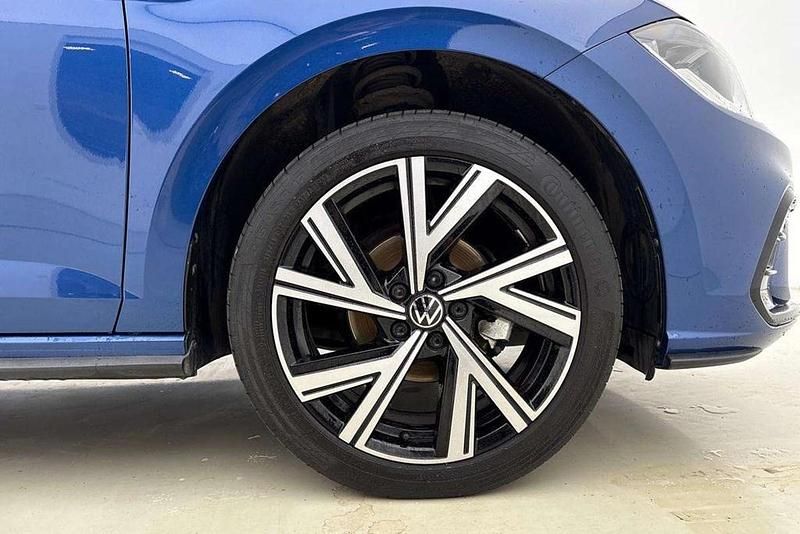 Used VW Polo R-line 95 HP (69 kW) 2023 Blue Hatchback