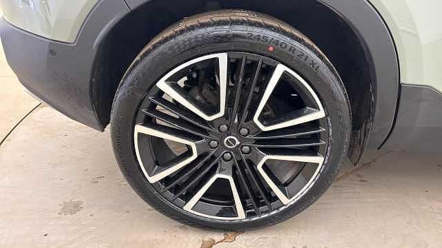 Usado Volvo XC40 Ultra 161 HP (118 kW) 2025 SUV