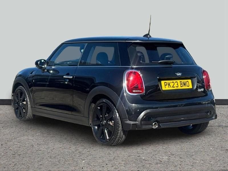 Used Mini Cooper Exclusive 134 HP (98 kW) 2023 Black Hatchback