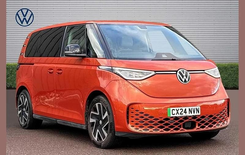 Used VW ID. Buzz Pro 147 kW (200 HP) 2024 Orange MPV