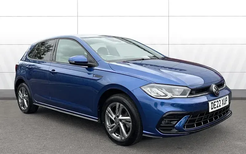 Usado VW Polo R-line 110 CV (80 kW) 2024 Utilitario