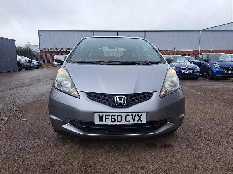 Used Honda Jazz ES 2010 Silver Hatchback