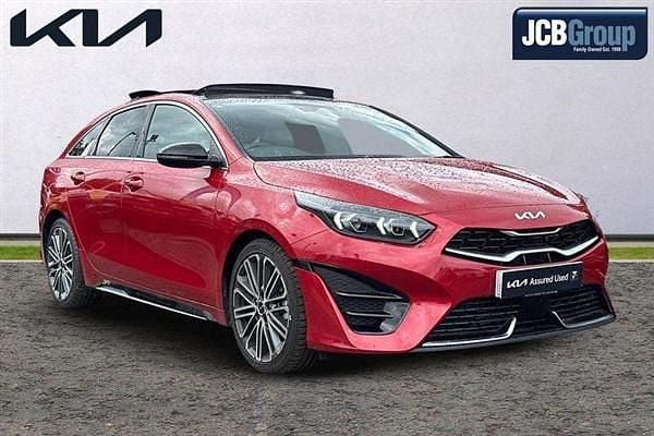 Red New 2025 Kia ProCeed GT-Line S Hatchback | £25,490 (Fair price) - Image 1/4