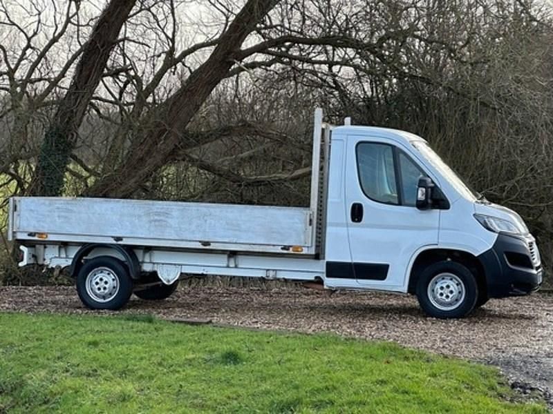 Used Peugeot Boxer S 140 HP (102 kW) 2019 White Van
