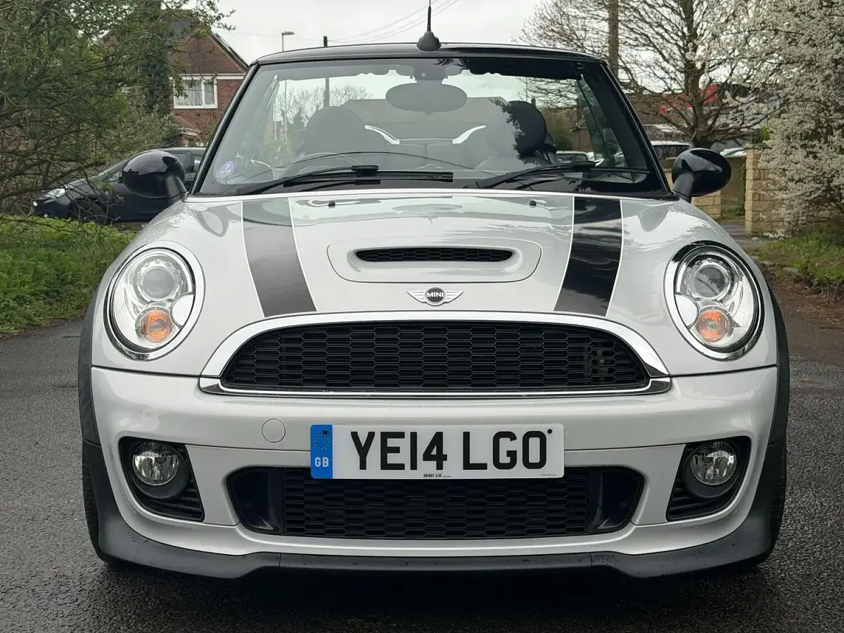 Used Mini Cooper S Cabriolet 184 HP (135 kW) 2014 Silver Cabriolet