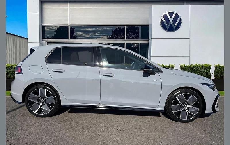 New VW Golf VIII Black Edition 147 HP (108 kW) 2026 Grey Hatchback