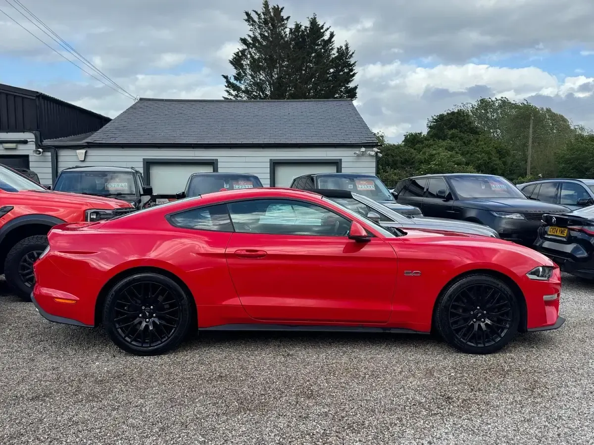 Used Ford Mustang GT Fastback 450 HP (330 kW) 2018 Red Coupe