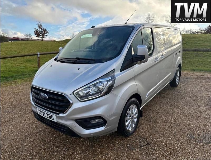 Used Ford Transit Custom Limited 130 HP (95 kW) 2021 Silver Van