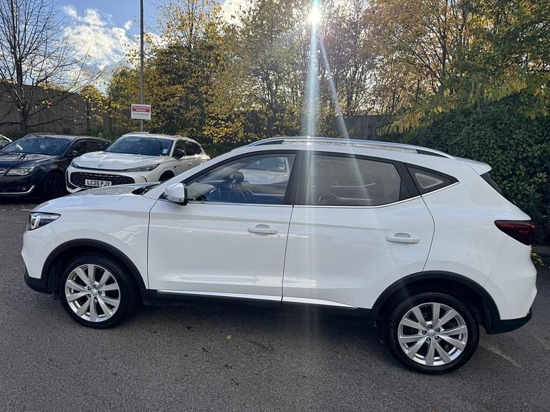 Used MG ZS Excite 2019 White Sedan