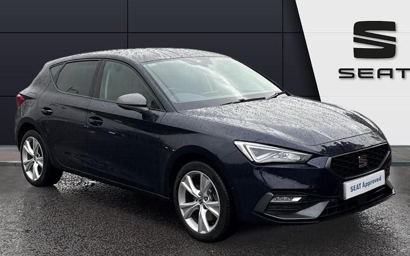 Used 2023 Seat Leon FR Hatchback | £17,216 (Fair price) - Image 1/4