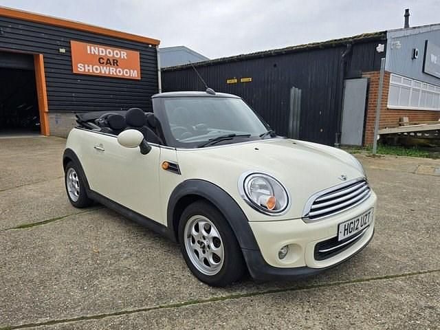 Used Mini Cooper Cabriolet 122 HP (89 kW) 2012 White Cabriolet