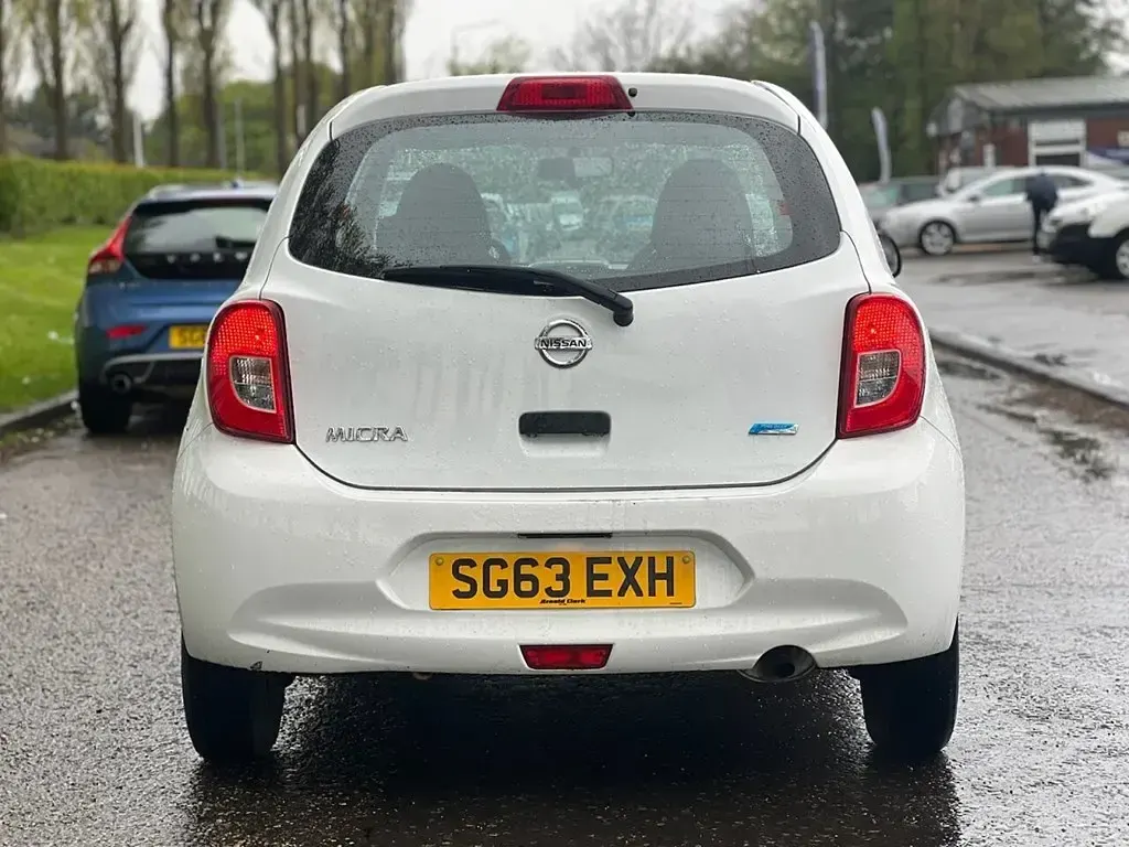 Used Nissan Micra Visia 79 HP (58 kW) 2013 White Hatchback