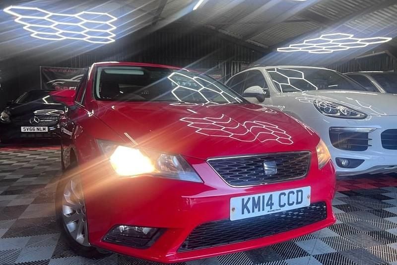 Red Used 2014 Seat Leon SE Hatchback | £4,995 (Fair price) - Image 1/1