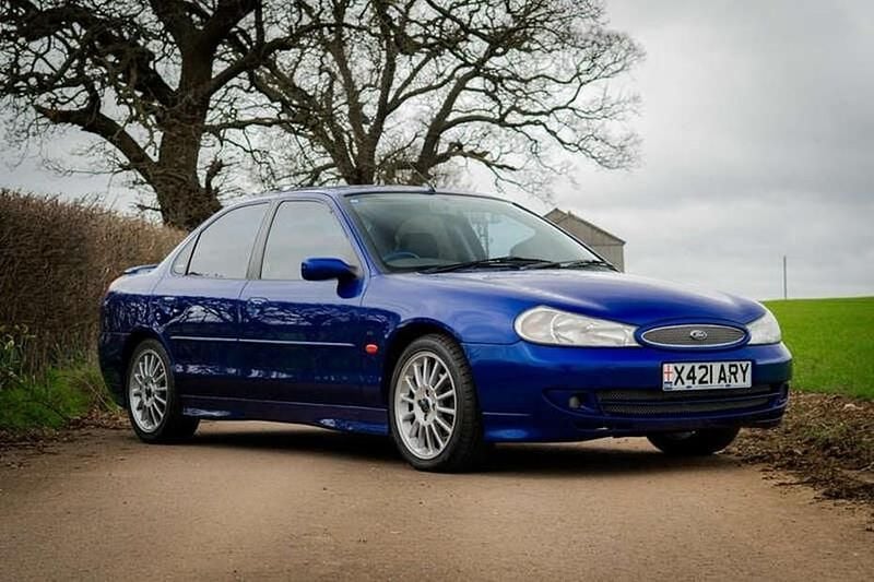 Used Ford Mondeo ST200 202 HP (148 kW) 2000 Blue Sedan