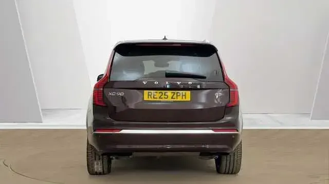 Usado Volvo XC90 Ultra 247 HP (181 kW) 2025 Vermelho SUV