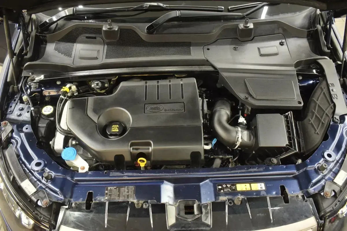 Used Land Rover Discovery Sport SE 180 HP (132 kW) 2016 Blue SUV