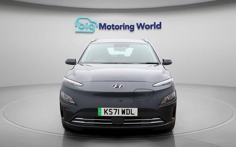 Second-hand Hyundai Kona SE 100 kW (136 CP) 2022 Gri SUV