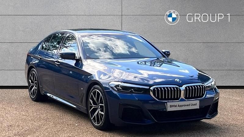 Blue Used 2022 BMW 520 M Sport | £23,703 (Good price) - Image 1/4