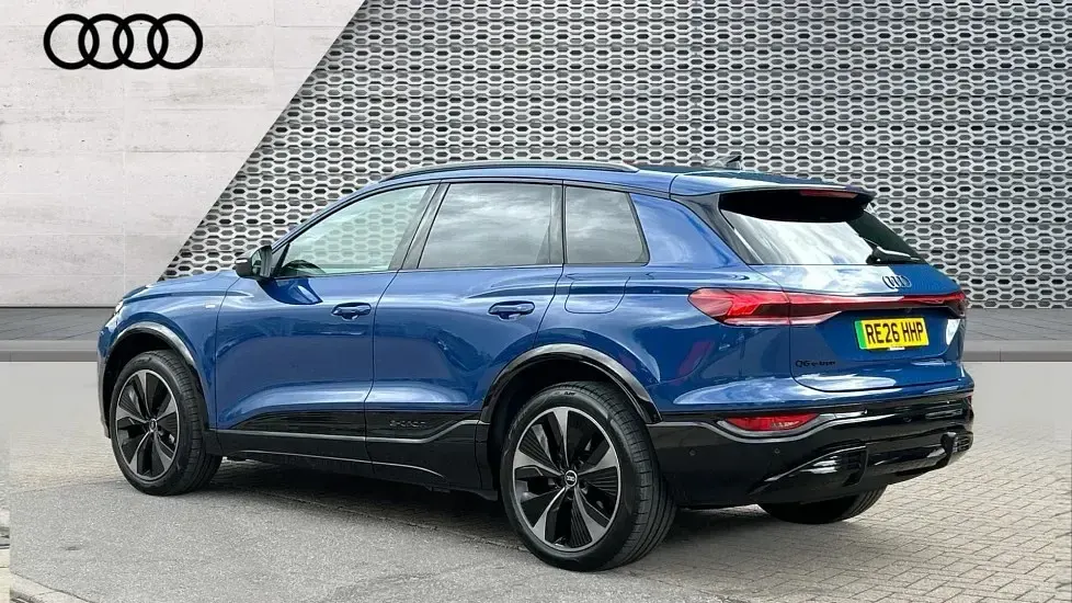 Used Audi Q6 e-tron Sport 225 kW (306 HP) 2026 Blue SUV