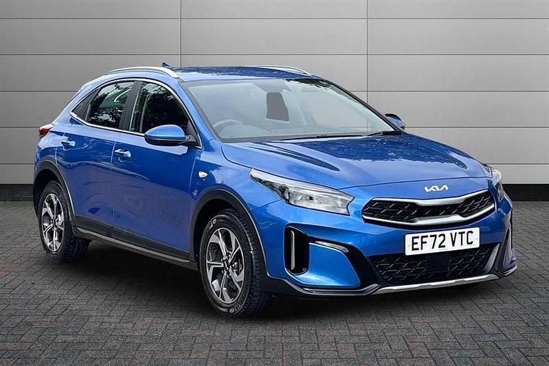 Blue flame Used 2023 Kia XCeed SUV | £15,650 (Good price) - Image 1/4