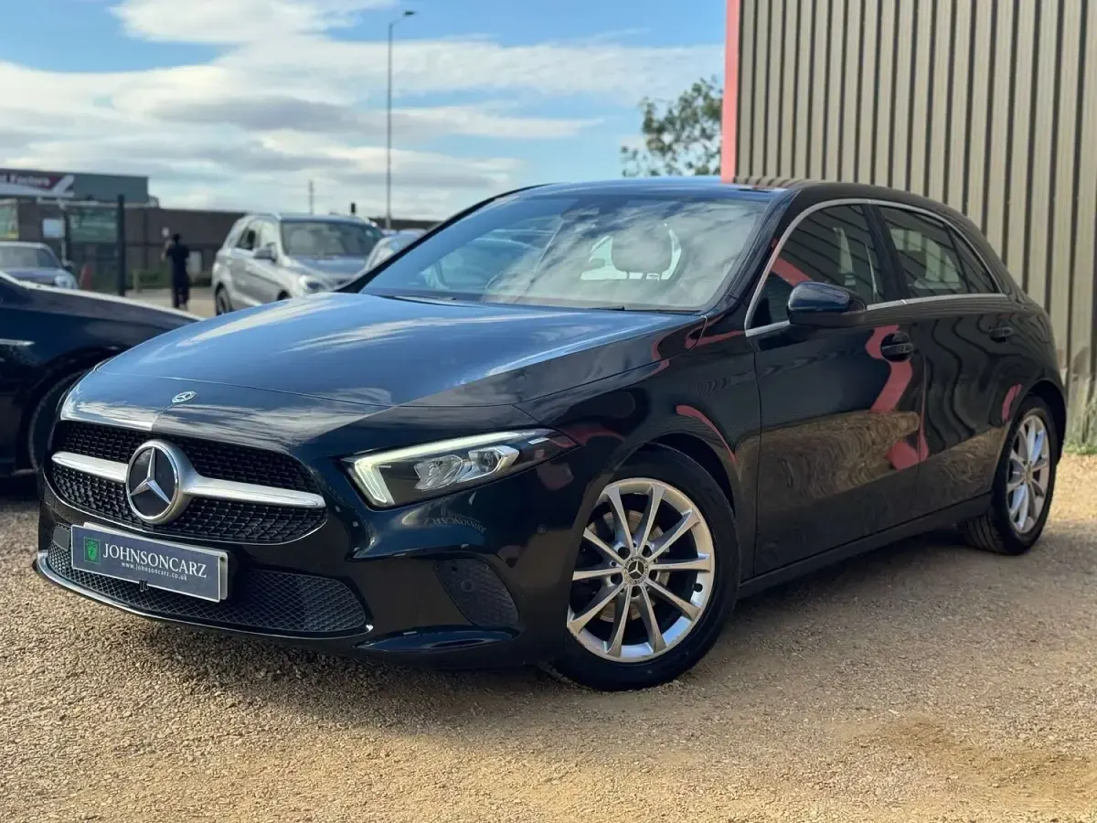 Used Mercedes A180 Executive 136 HP (100 kW) 2020 Black Hatchback