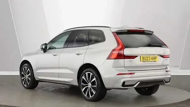 Used Volvo XC60 Plus 247 HP (181 kW) 2023 SUV