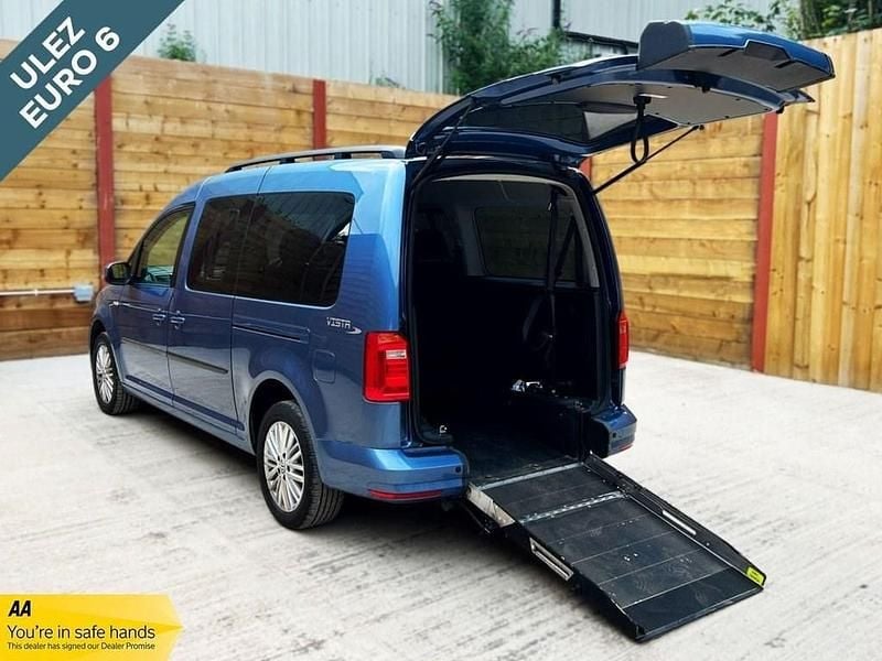 Blue Used 2018 VW Caddy Maxi MPV | £13,401 (Fair price) - Image 1/4
