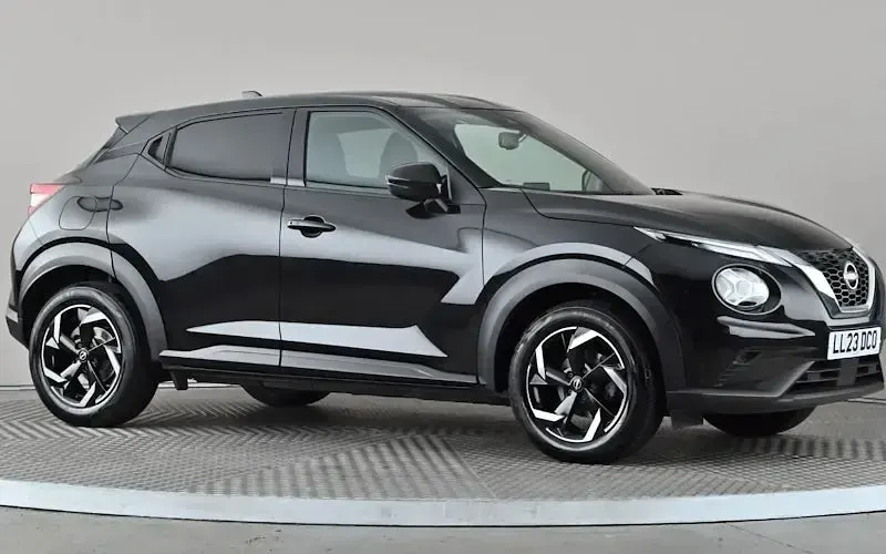 Used Nissan Juke N-Connecta 114 HP (83 kW) 2023 SUV