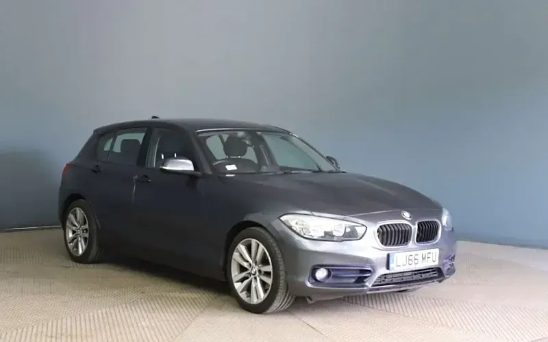 Used BMW 118 Sport Line 136 HP (100 kW) 2017 Hatchback