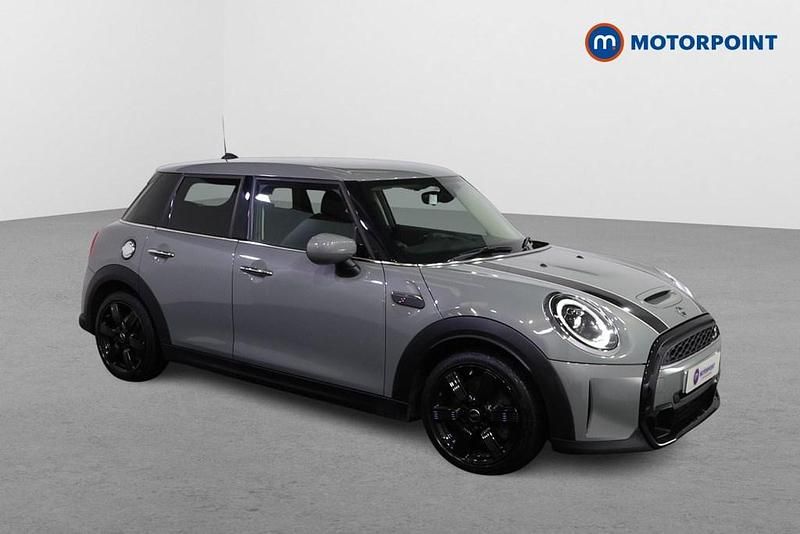 Grey Used 2022 Mini Cooper S Classic Hatchback | £18,699 (Good price) - Image 1/4