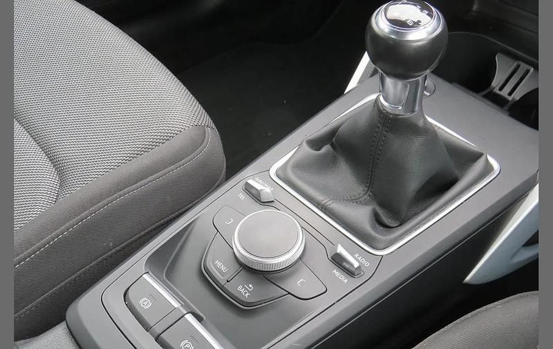 Used Audi Q2 Sport 150 HP (110 kW) 2019 Black SUV