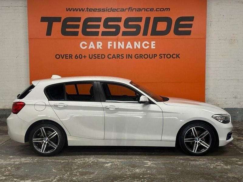 Used BMW 118 Sport Line 150 HP (110 kW) 2016 White Hatchback
