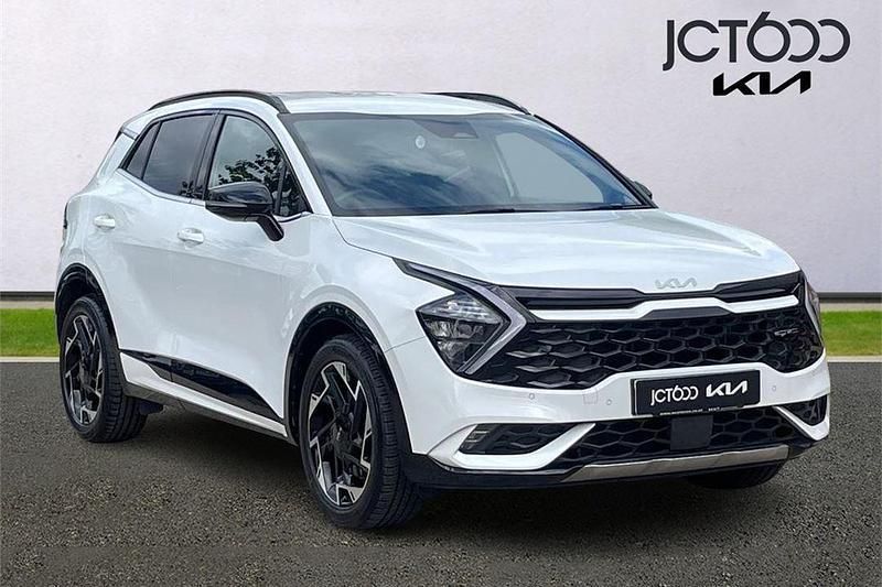 White Used 2024 Kia Sportage GT-Line SUV | £24,600 (Good price) - Image 1/4