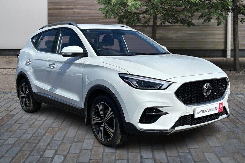 White Used 2022 MG ZS Excite Sedan | £12,700 (Fair price) - Image 1/4